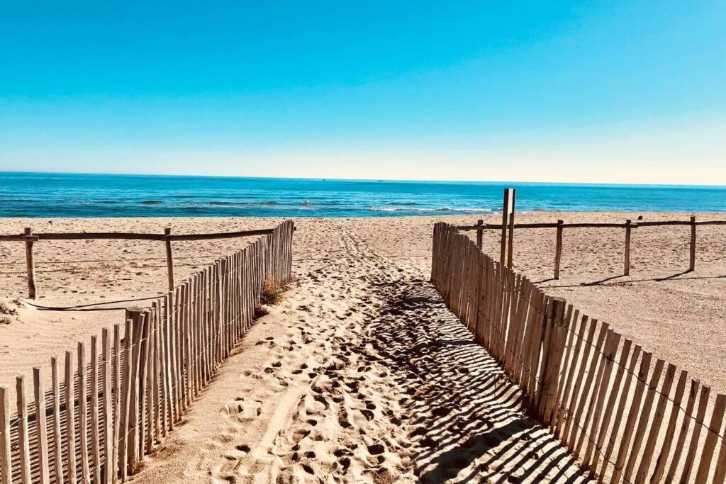 Barcaresa-Villa Sur Le Sable Vue Mer Panoramique Piscine Clim Wifi Ле Баркарес Экстерьер фото