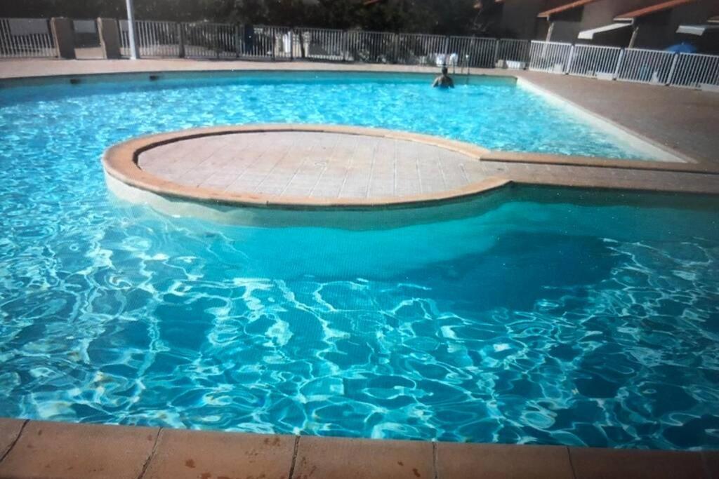 Barcaresa-Villa Sur Le Sable Vue Mer Panoramique Piscine Clim Wifi Ле Баркарес Экстерьер фото